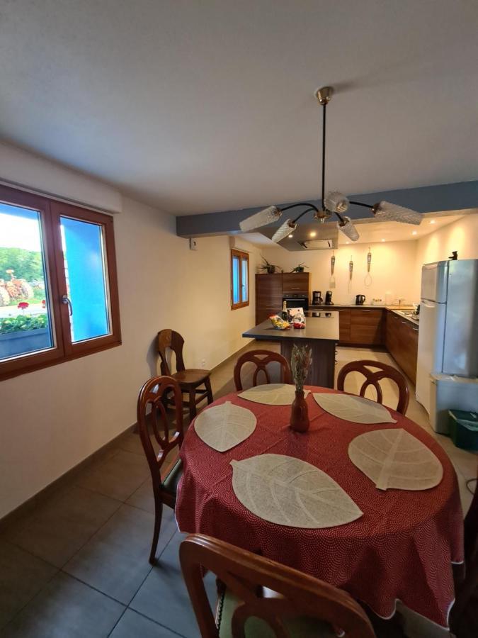 Agreable Appartement Avec Spa Proche De La Foret Brechaumont Ngoại thất bức ảnh